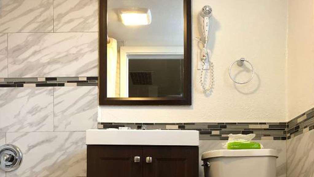 Budget Inn Ontario Ruang foto