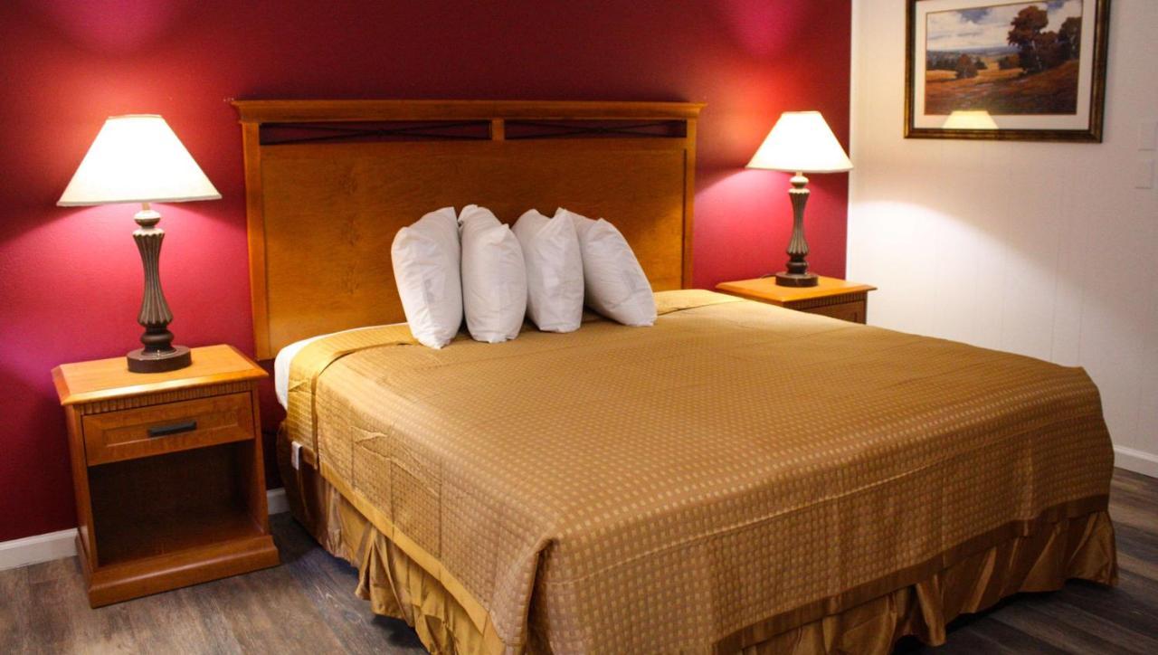 Budget Inn Ontario Bagian luar foto