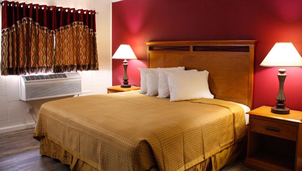 Budget Inn Ontario Bagian luar foto