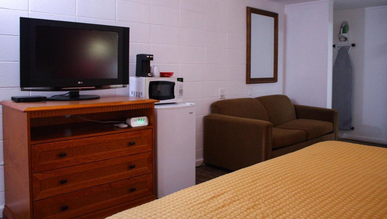Budget Inn Ontario Bagian luar foto