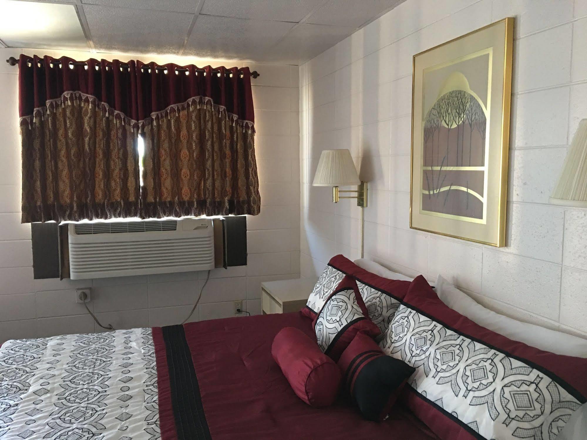Budget Inn Ontario Bagian luar foto
