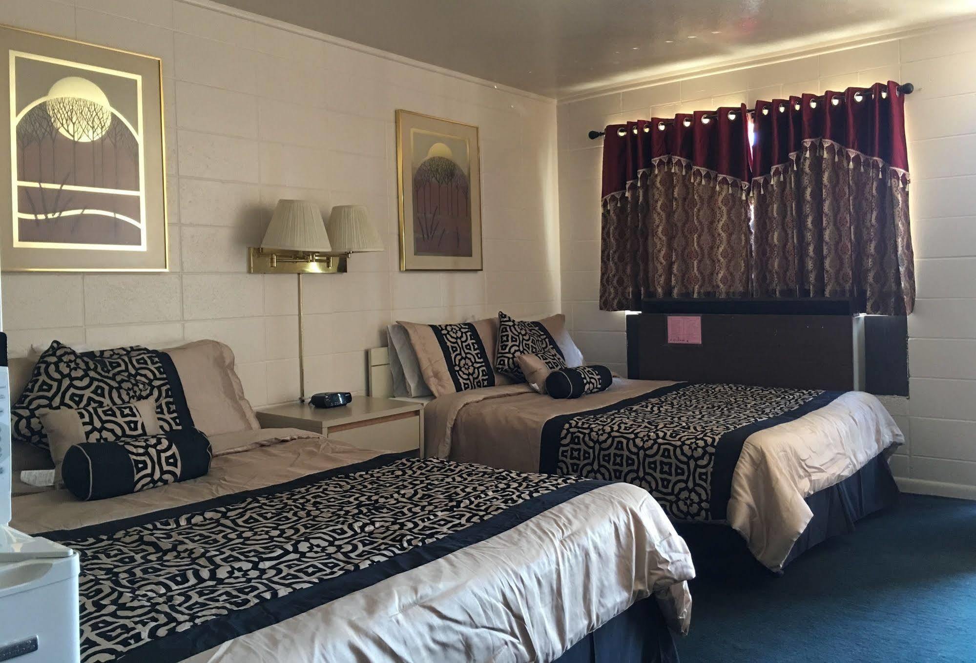 Budget Inn Ontario Bagian luar foto